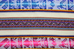 Laden Sie das Bild in den Galerie-Viewer, Chinchero Stoff Ethno bunt gestreift aus Peru, webstoff Meterware zum Nähen, DIY Fabric, 50 cm, Weiß
