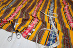 Laden Sie das Bild in den Galerie-Viewer, Chinchero Stoff Ethno bunt gestreift aus Peru, webstoff Meterware zum Nähen, DIY Fabric, 50 cm, Gelb
